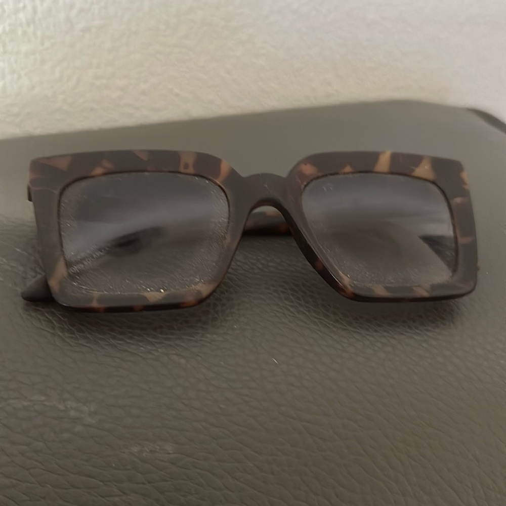 Tom’s Tortoise Sunglasses